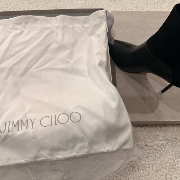 NIB Jimmy choo Beyla black leather boots size 37 7 pointy heels brand new suede - Picture 4 of 4